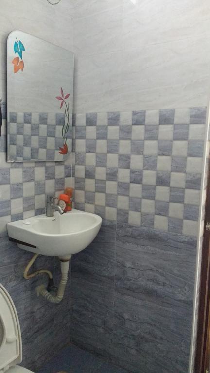 Hitech Shilparamam Guest House ไฮเดอราบัด ภายนอก รูปภาพ