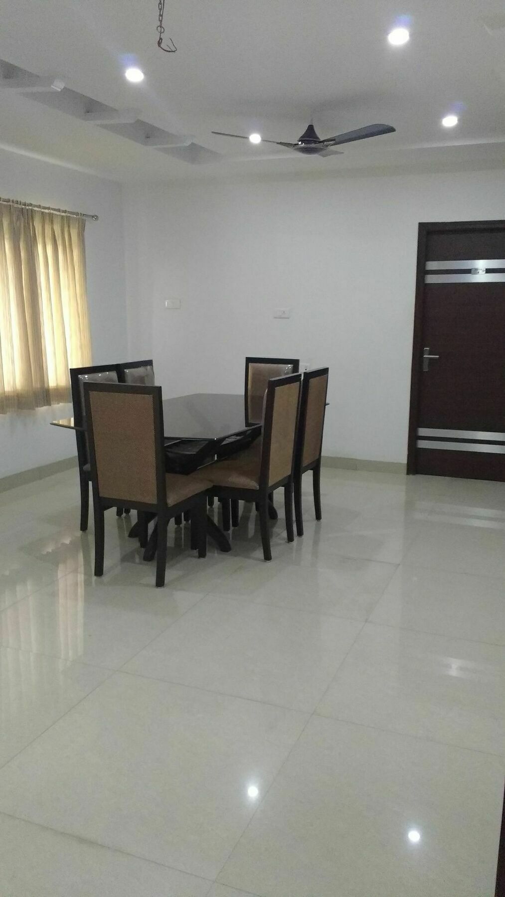 Hitech Shilparamam Guest House ไฮเดอราบัด ภายนอก รูปภาพ